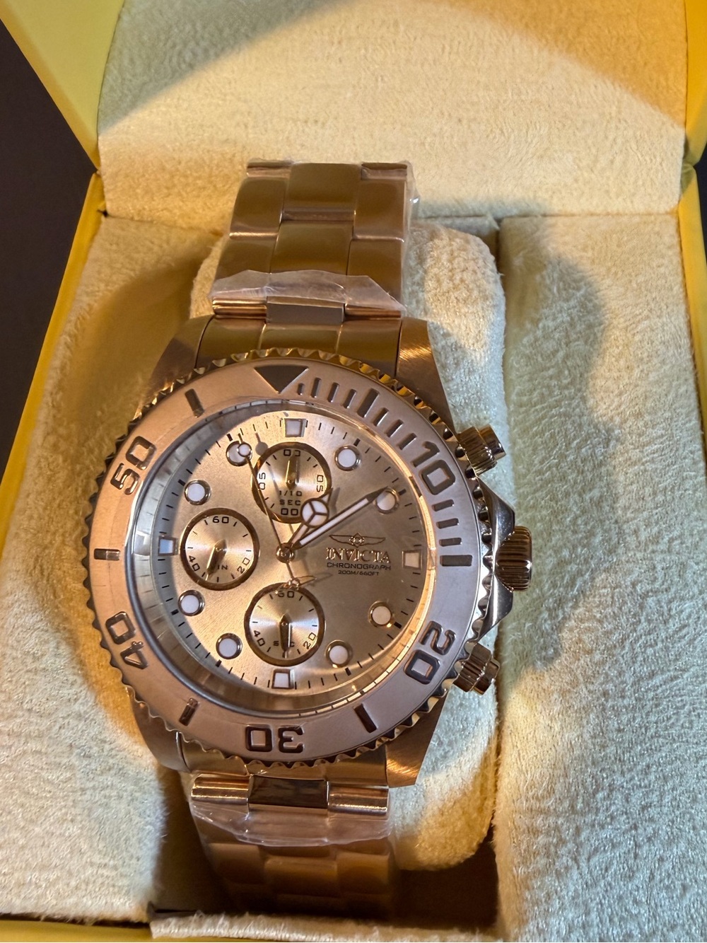 Invicta pro diver 1774 men’s watch brand new in box with tags and box